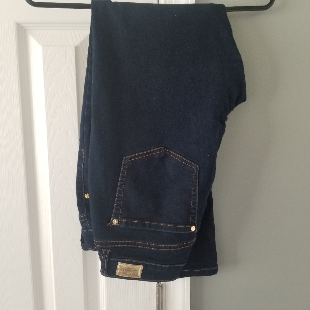 Jones NY dark wash ankle skinny jeans 10